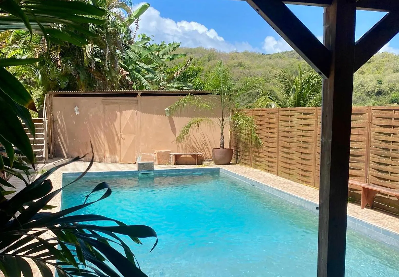 Aloes, T2 Residence Le Loys A Ste Anne Sainte-Anne 0*,  Martinique